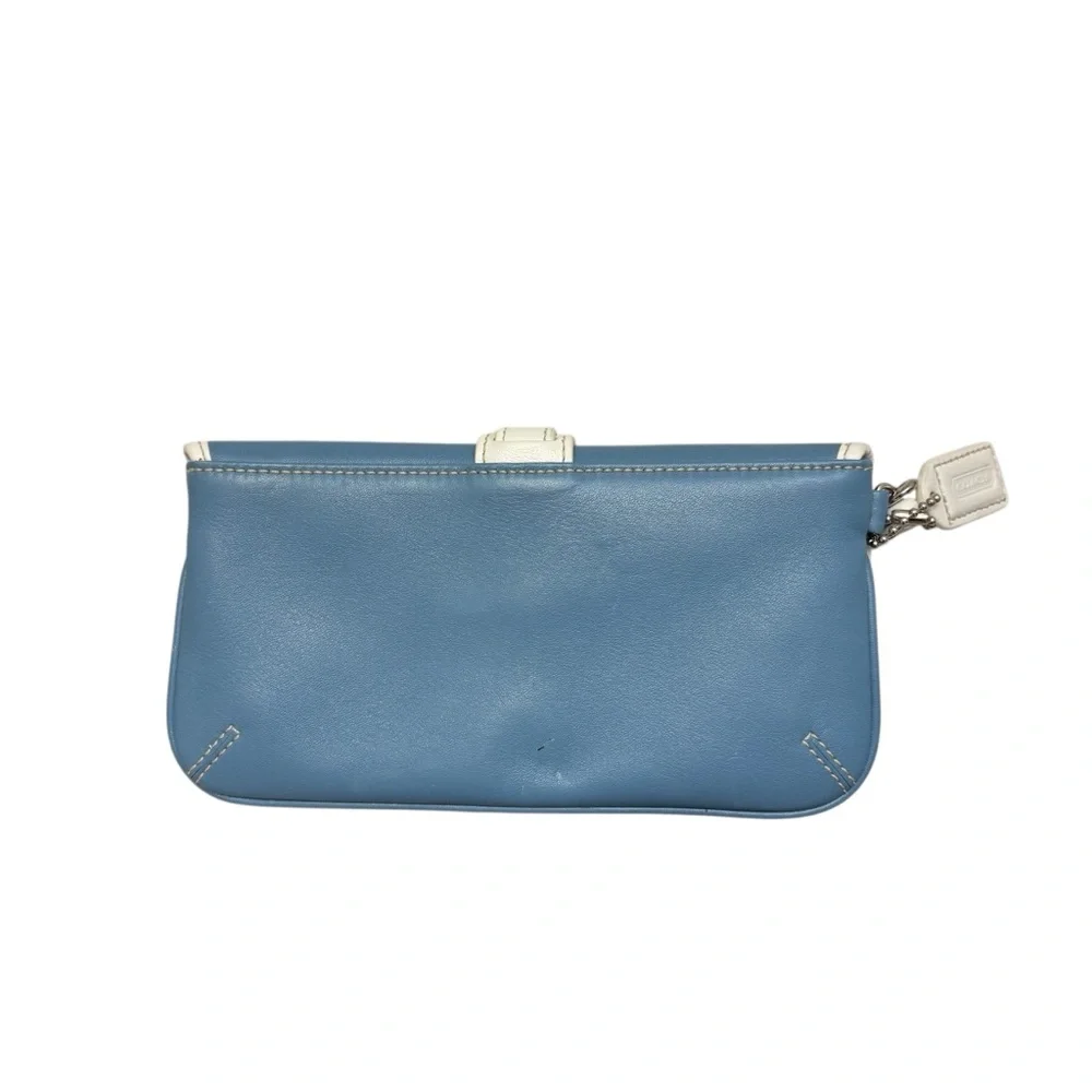 Coach rare vintage Y2K Hamptons soho buckle wristlet clutch bag